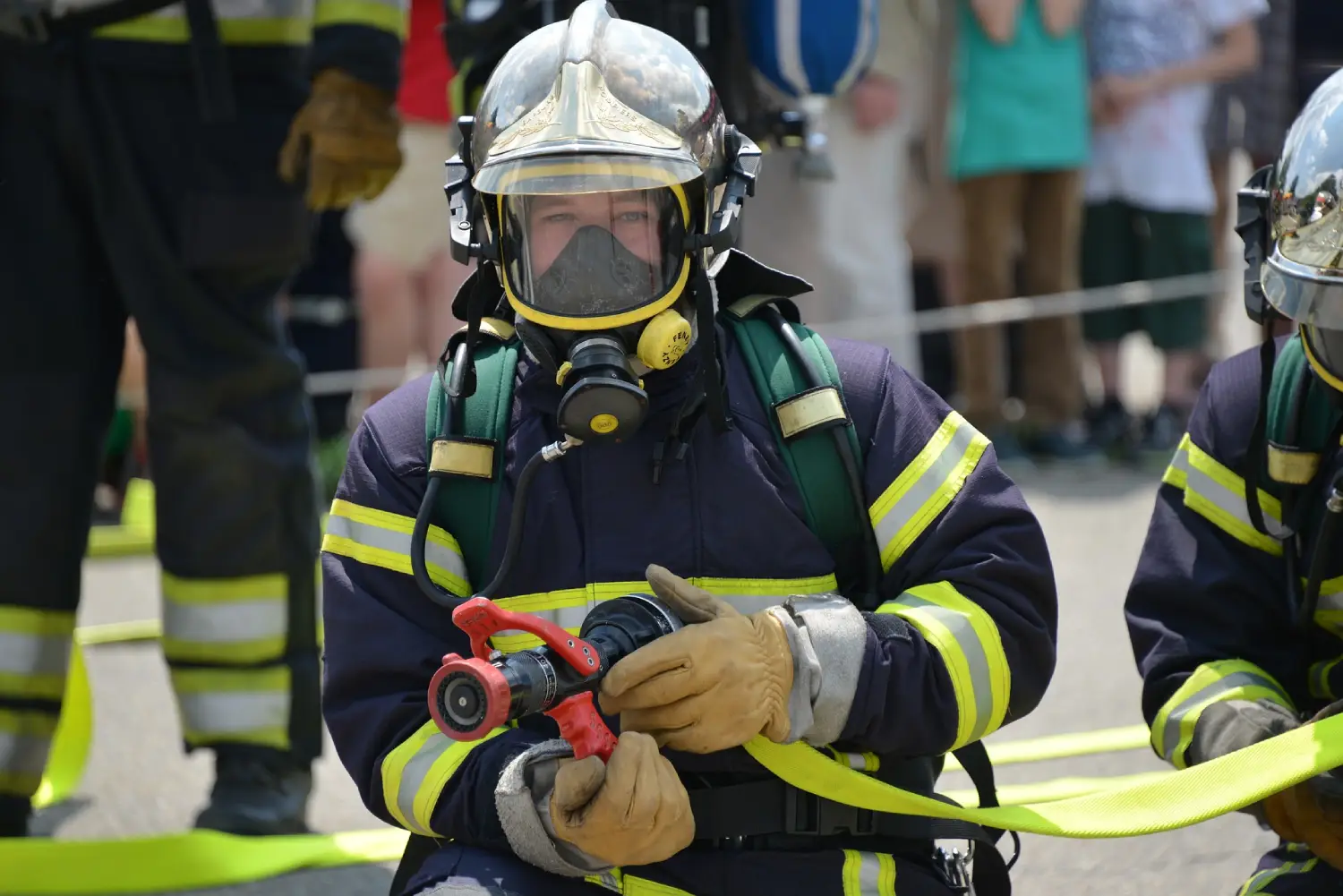 Enam Perlengkapan dan Peralatan Alat Pemadam Kebakaran